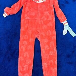 Pink  and white rainbow‎ onesie #rainbowbaby